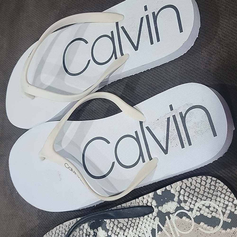 Calvin klein - Picture 2 of 11